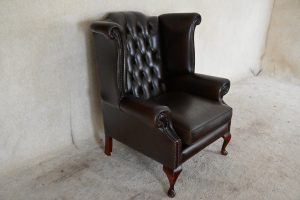 high back chair extra breed scrollwing in antique brown