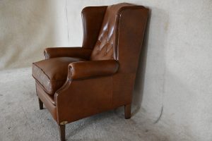 Engelse chesterfield oorfauteuil gebruikt