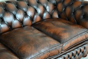 gebruikte grote 4 zits chesterfield bank