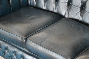 blauwe compacte driezits chesterfield gebruikt