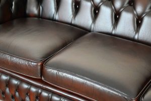 gebruikte 3 zits met 2 zits chesterfield set in warm bruine kleur