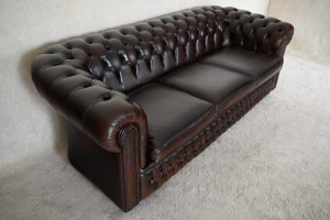 gebruikte 3 zits met 2 zits chesterfield set in warm bruine kleur