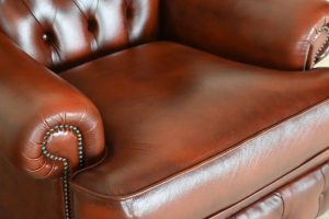 Gebruikte delta highback chesterfield stoel voor lange personen