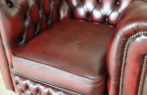 comfortabele zacht zittende gebruikte chesterfield stoel