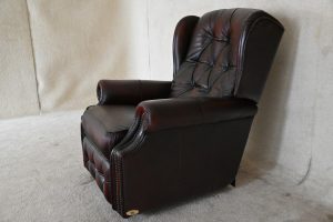 Gebruikte handbediende chesterfield relax fauteuil