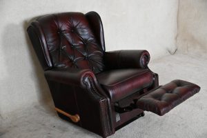 Gebruikte handbediende chesterfield relax fauteuil