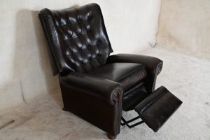 gebruikte chesterfield relax fauteuil zonder handels