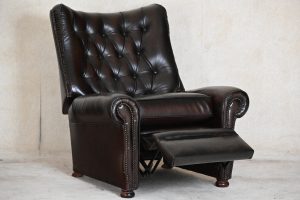 gebruikte chesterfield relax fauteuil zonder handels