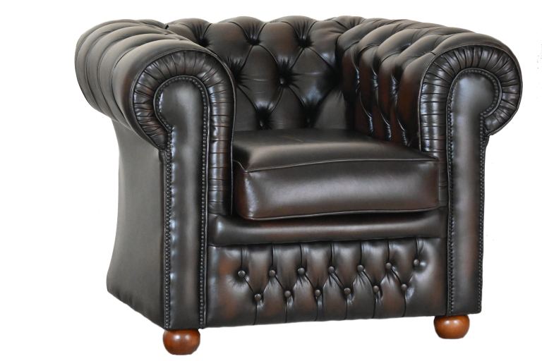 Verhuurde Chesterfield Low Back Chair, model Buckingham de Luxe, in topconditie. Nu in de actie. Inclusief certificaat van echtheid en garantie