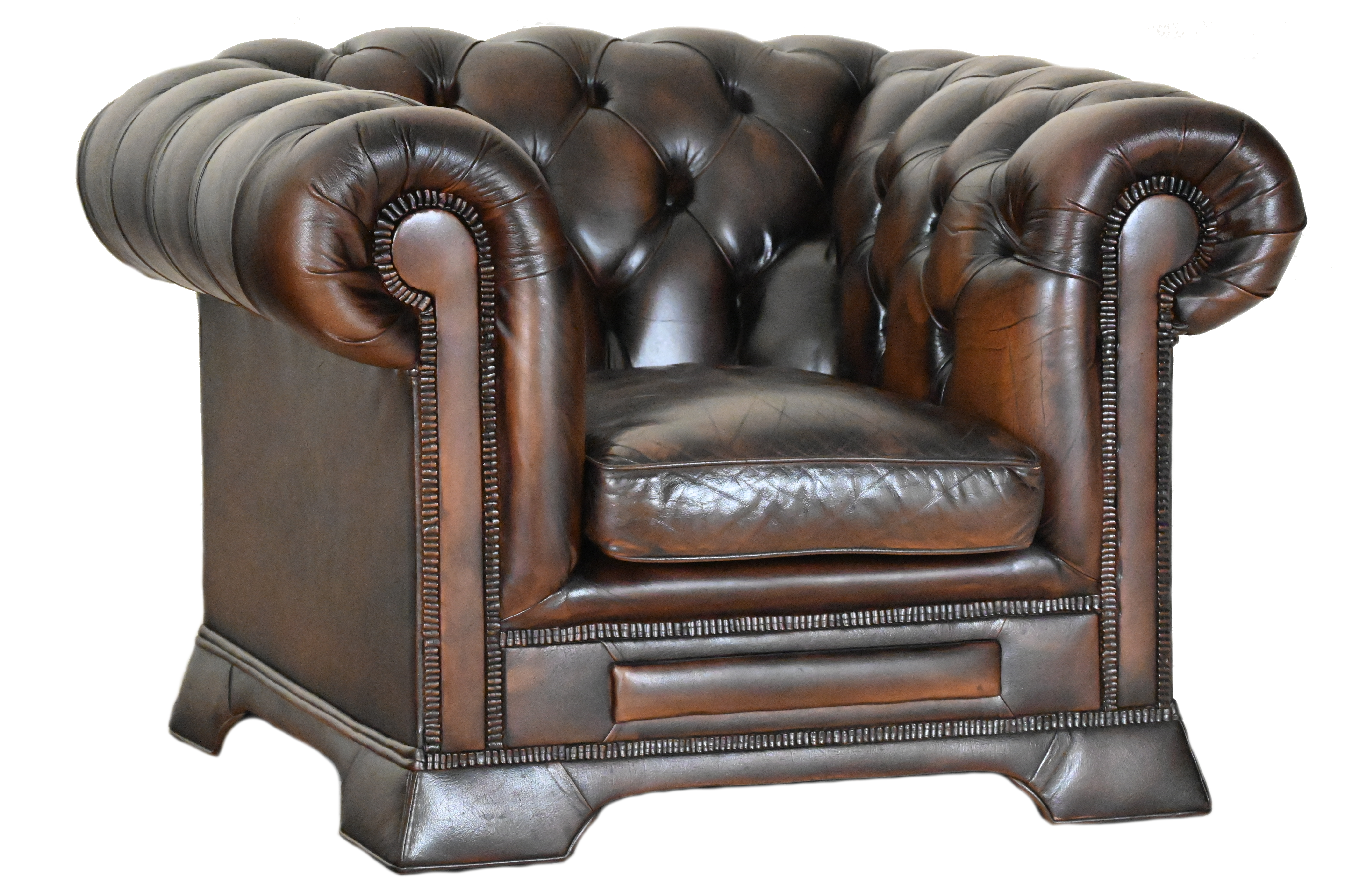 Lowback Chesterfield fauteuil gebruikt 203860