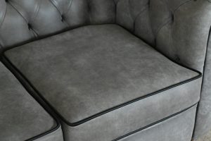 2-zits Chesterfield Bank Sandhurst - Luxe & Comfort - Tribe Light Grey-245088