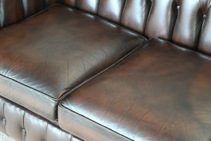 Prachtige Kendal Chesterfield set in Earth Brown. 245092+245093