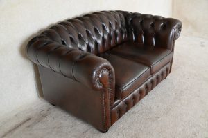 Prachtige Kendal Chesterfield set in Earth Brown. 245092+245093