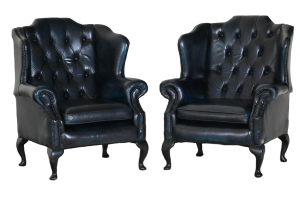 Chesterfield oorfauteuil Flatwing in diepblauw