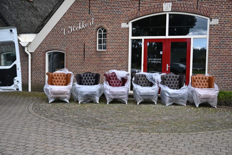 Ontdek de High Class Wingchair Collection met tijdloze Chesterfield oorfauteuils in luxe leer.