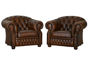 Ontdek de elegante Windsor Chesterfield met een geveerde rug en medium zitcomfort. Tweedehands in topkwaliteit 245044 of 45