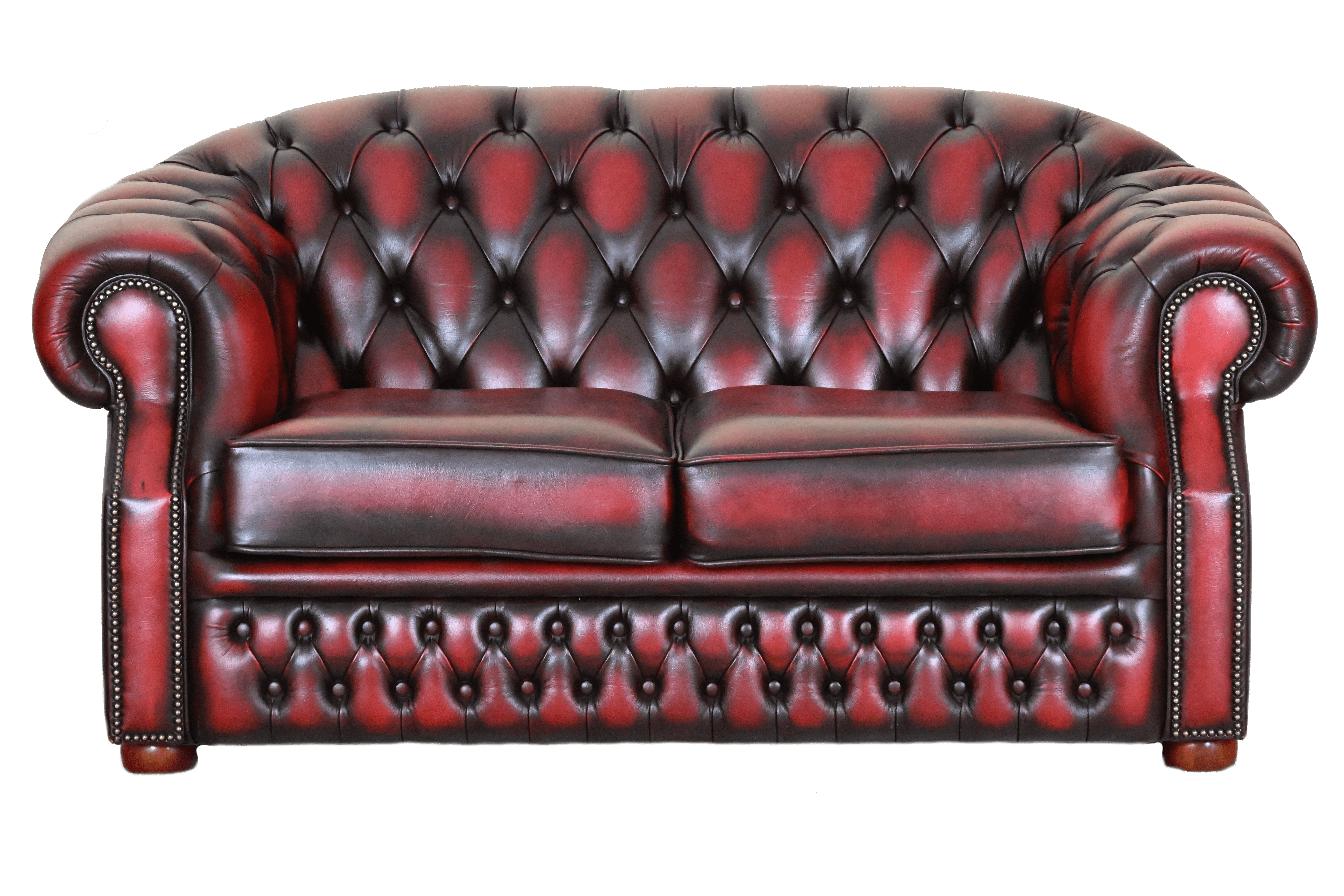 Stijlvolle 2-zits Windsor gebruikte Chesterfield in antiek Oxblood rood. Medium zitcomfort, hoge rug voor goede ondersteuning.#245070