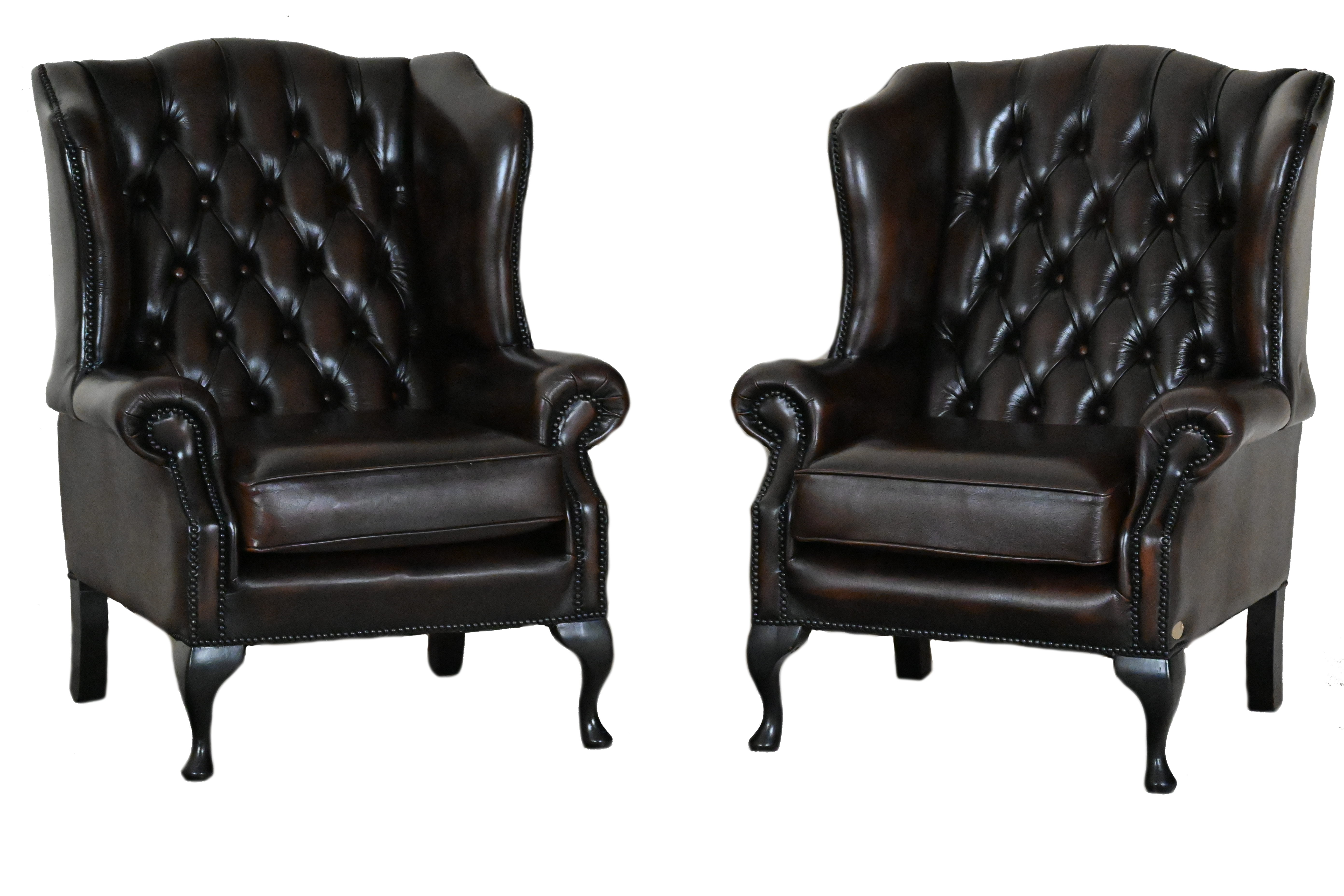 Flatwing Chesterfield oorfauteuil met medium zitcomfort in klassieke stijl #245119 of 20.