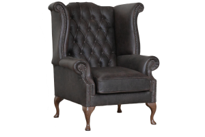 Ontdek de High Class Scroll Wingchair Collection actie met tijdloze Chesterfield oorfauteuils in luxe leer in de kleur Buffalo Brunette