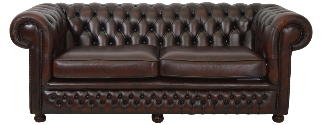 Deze gebruikte traditioneel uitgevoerde Chesterfield 3-zitsbank straalt tijdloze klasse uit. Uitgevoerd in Dark Rust, met een stevige zit en in absolute nieuwstaat.#14234